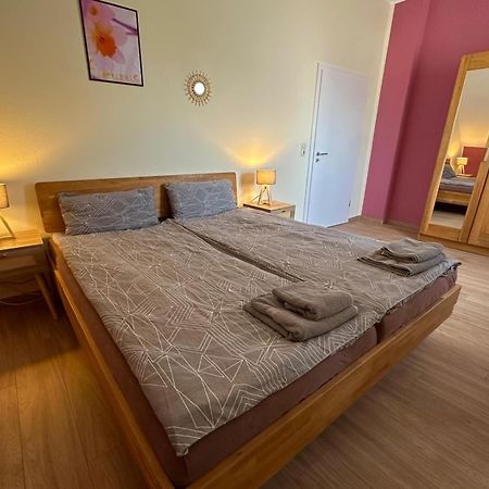 Ferienwohnung Aktriwo Zentral Im Herzen Bueckeburgs Bagian luar foto